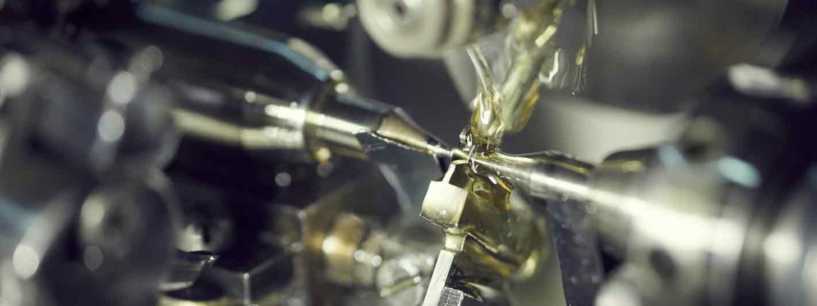 CNC milling machine  creating a component